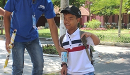 Thi THPT quốc gia: Những thí sinh 'tí hon' với mơ ước lớn